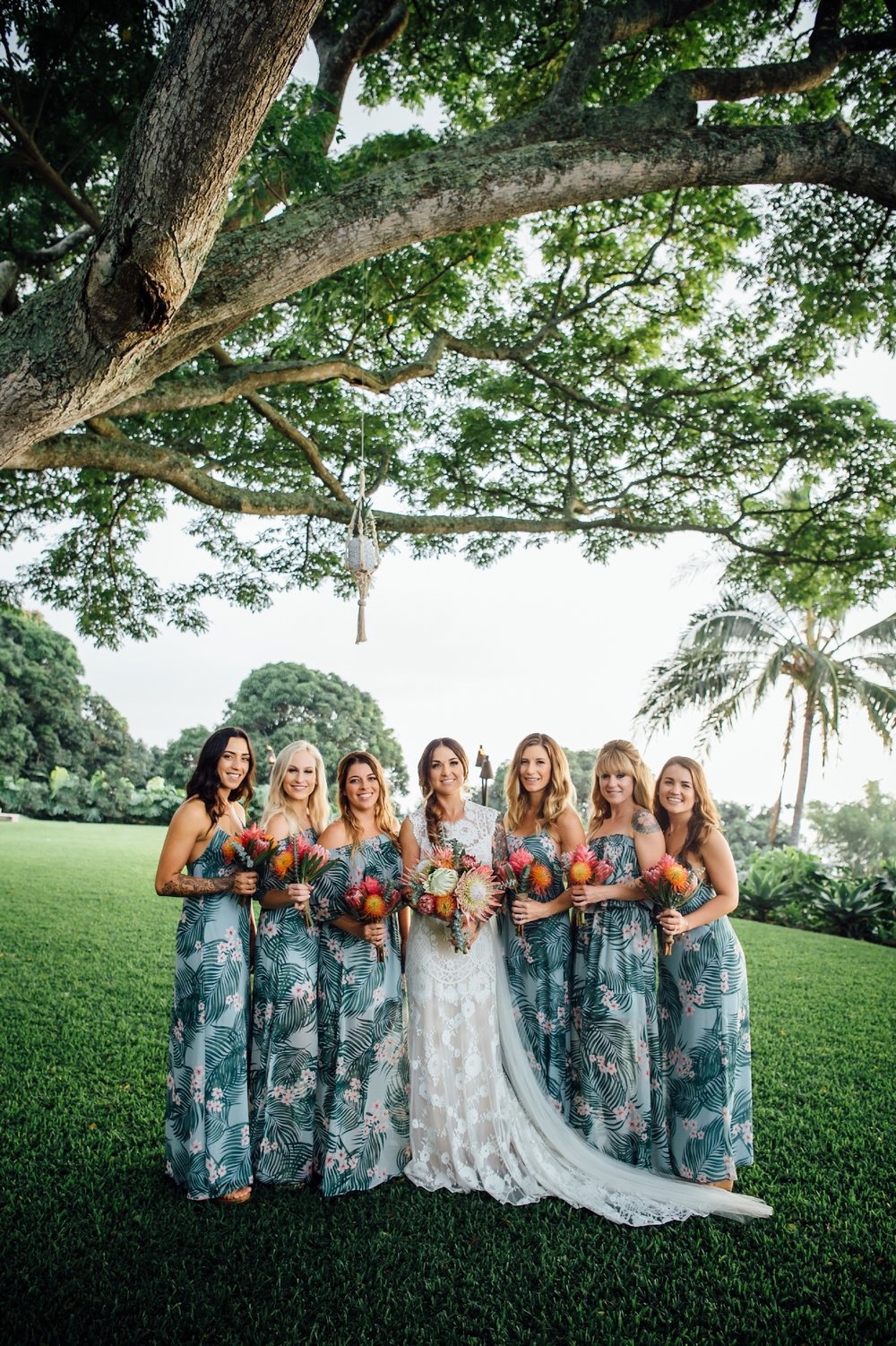 bride and her bridesmaids