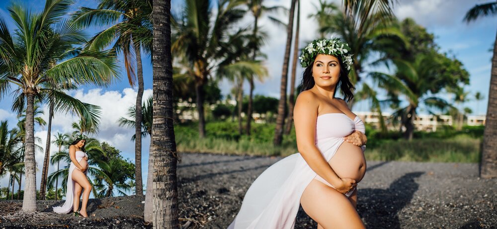 stunning maternity photos at Mauna Lani by Bid Island photographer