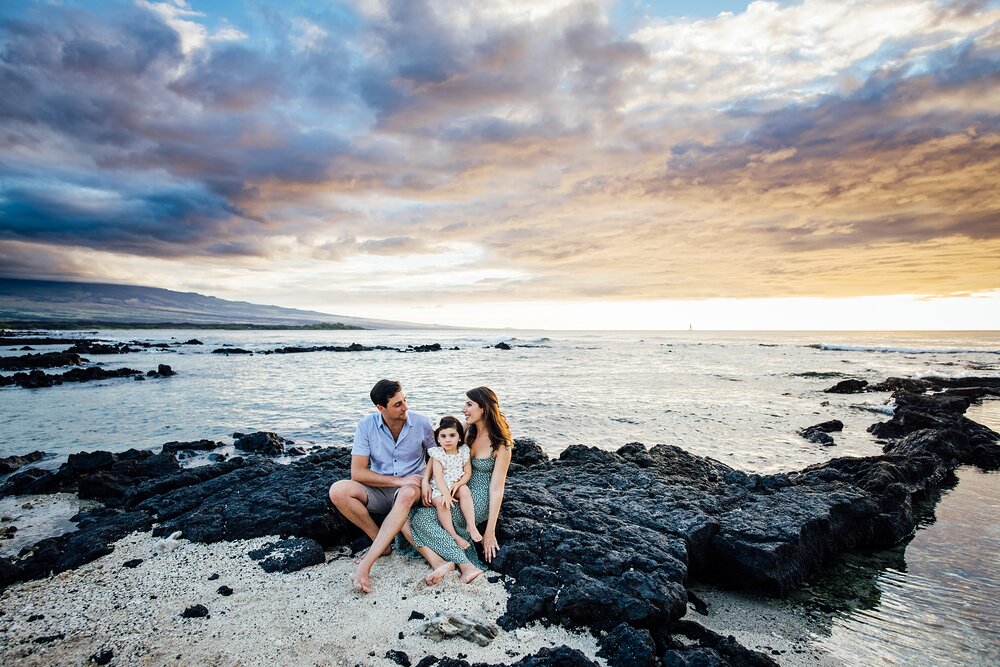 colorful sunset at waikoloa during family lifestyle and emotive photography