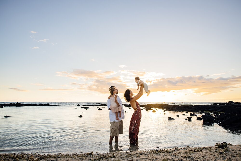 anaehoomalu point family photography at sunset in hawaii