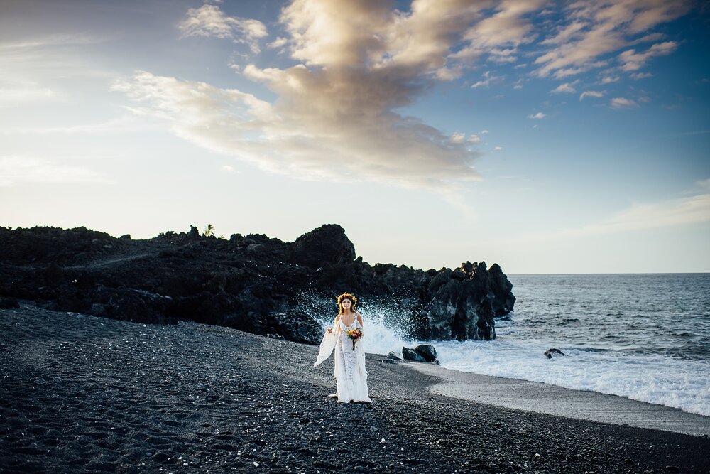 Big Island Hawaii Elopement and Wedding location with stunning ocean views
