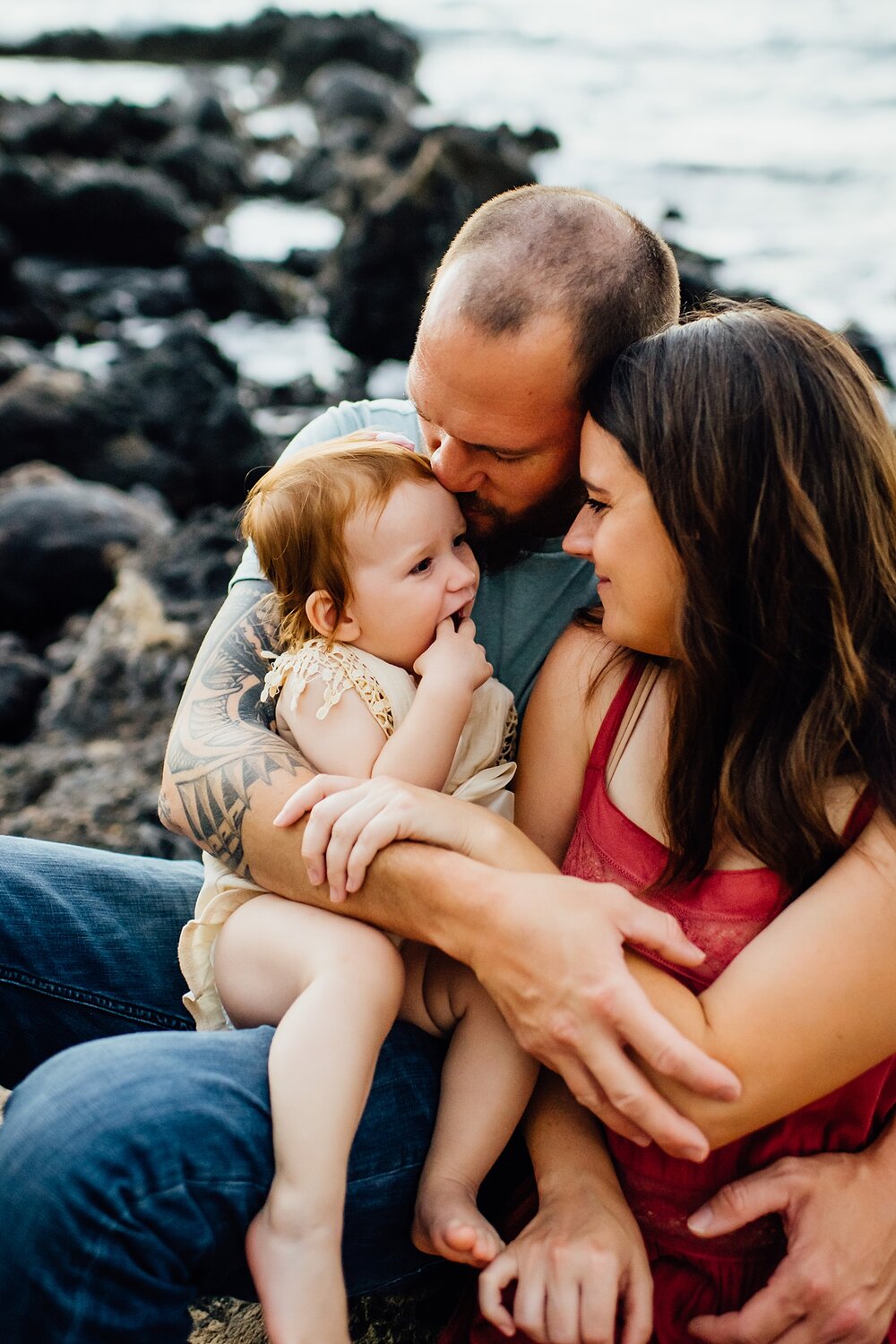 sweet and intimate moments of the family by Hawaii photographer