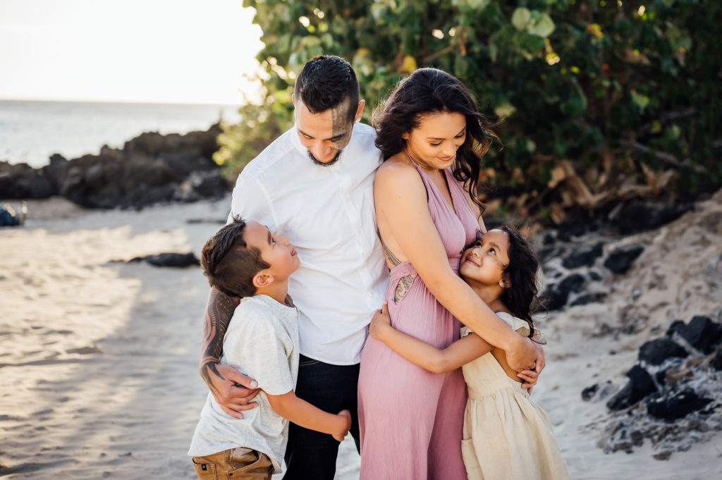 precious family moment by Big Island vacation photographer