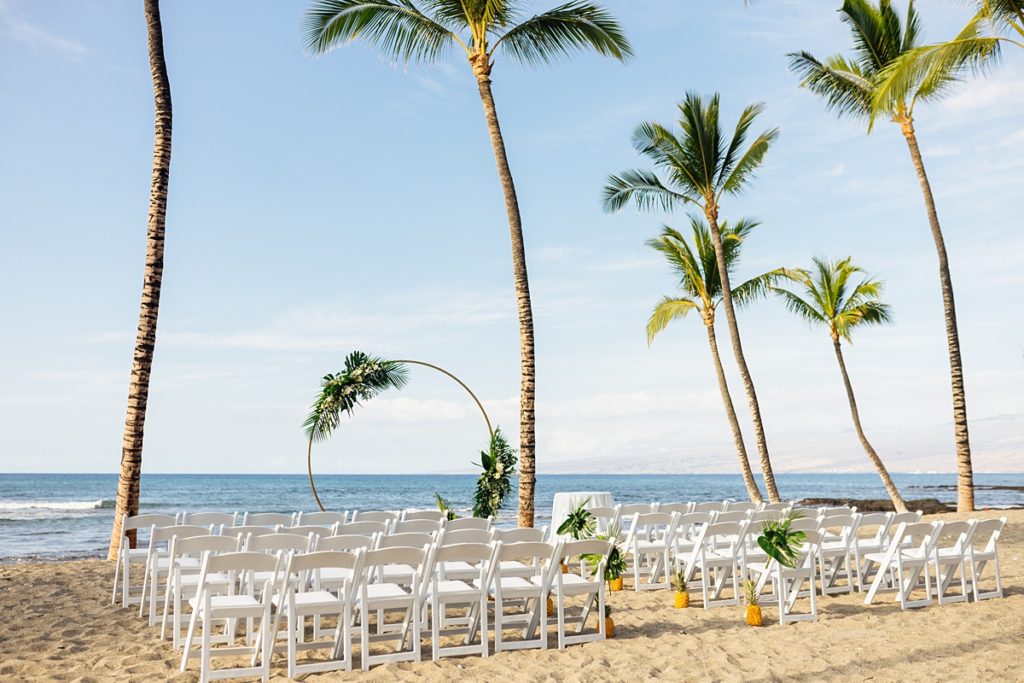 beautiful Mauna Lani wedding ceremony set up