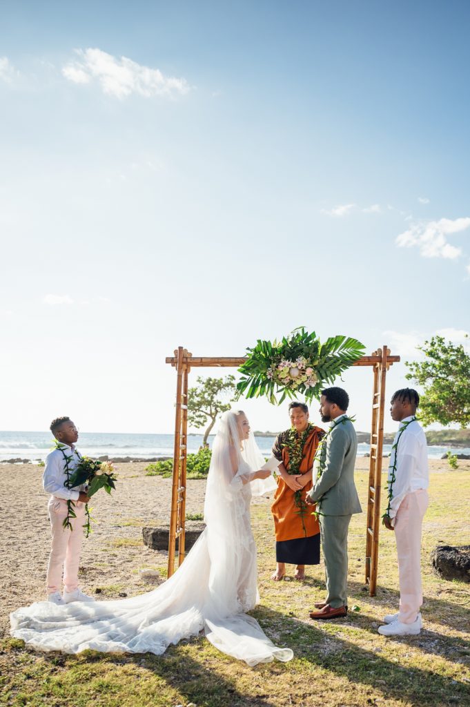 bride giving her vows during her Hawaii wedding ceremony