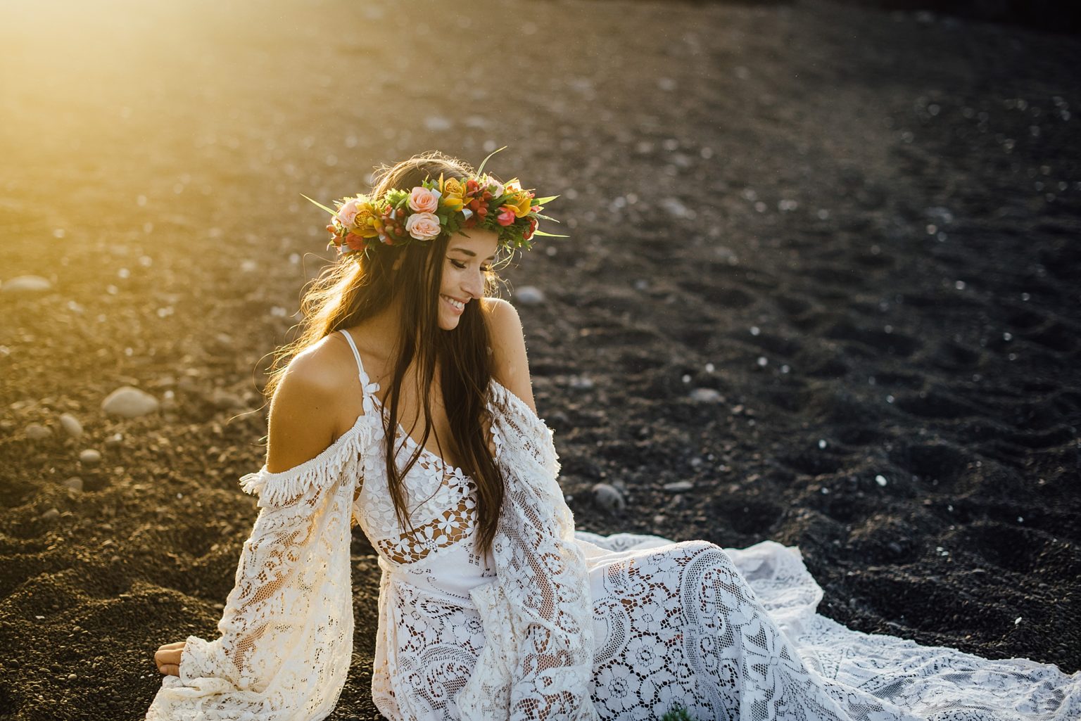 Hawaii Black Sand Elopement Big Island Wedding Photography Ann Ferguson   Hawaii Black Sand Elopement 1536x1025 