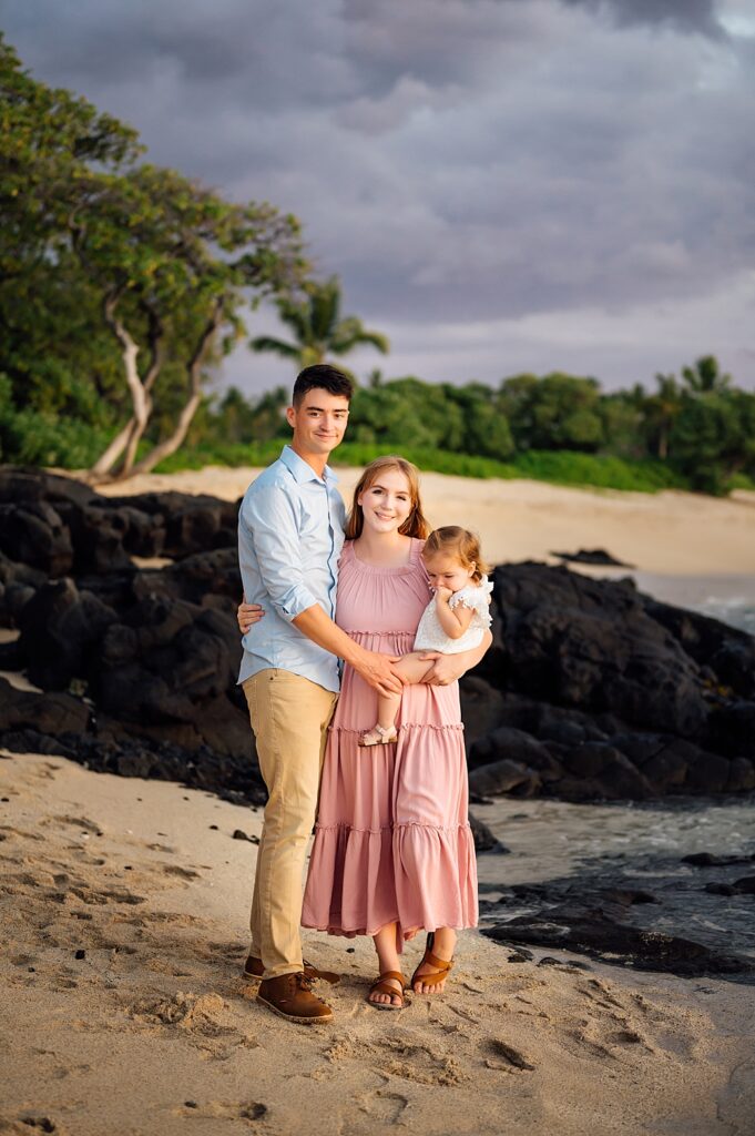 lovely family portrait by Big Island photographer